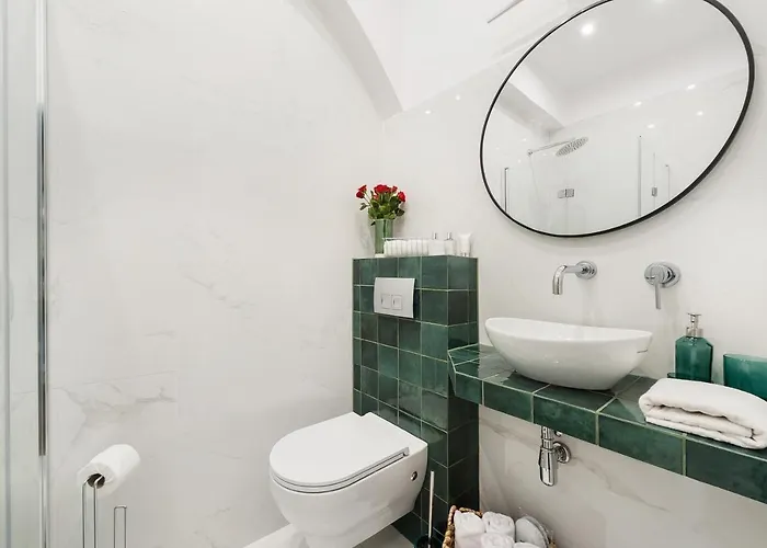 Luxury Old Town شقة كراكوفيا