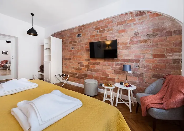 Luxury Old Town شقة *