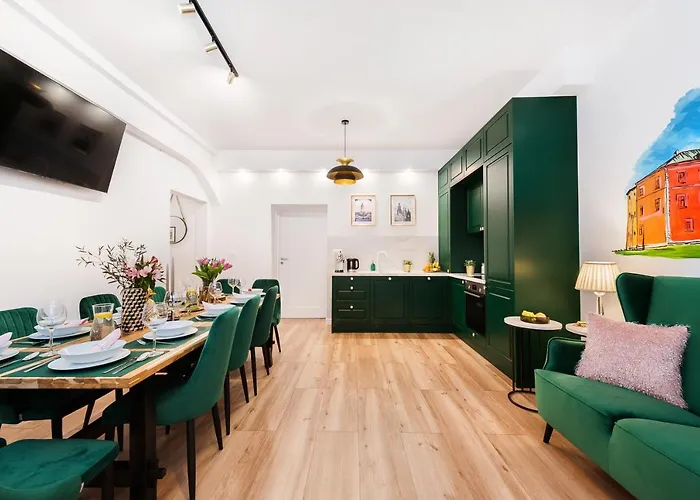 Luxury Old Town شقة كراكوفيا